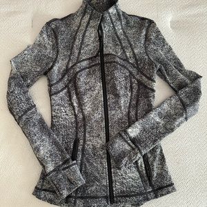 Lululemon jacket